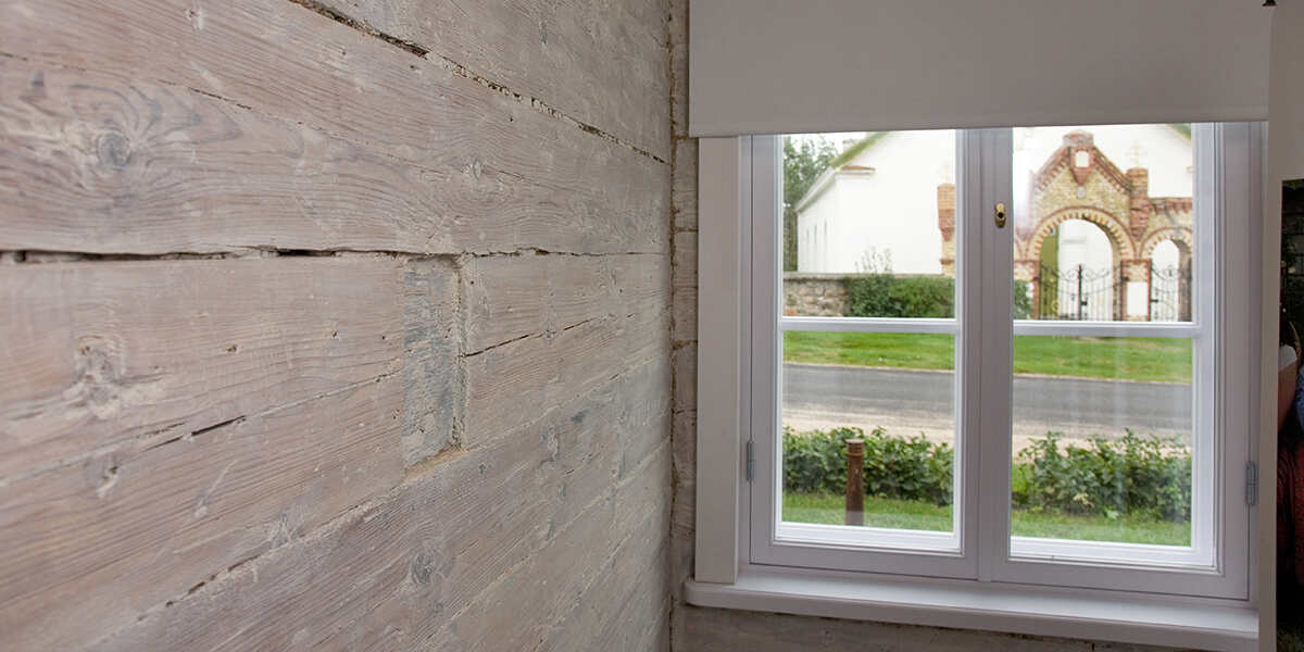 can you stucco over wood​